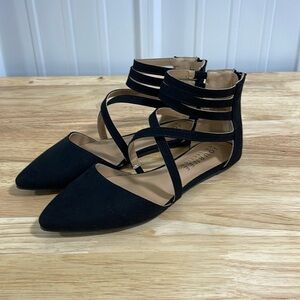 Journee NWB Marlee Black Size 7